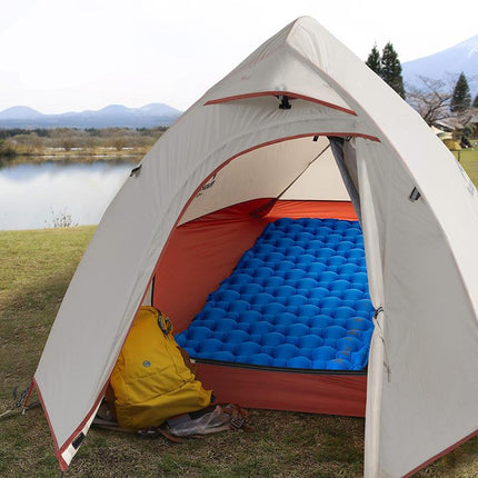 Colchón inflable ultraligero para acampar