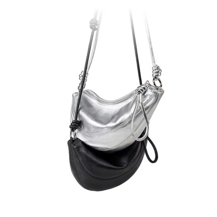 Bolso bandolera minimalista de piel suave