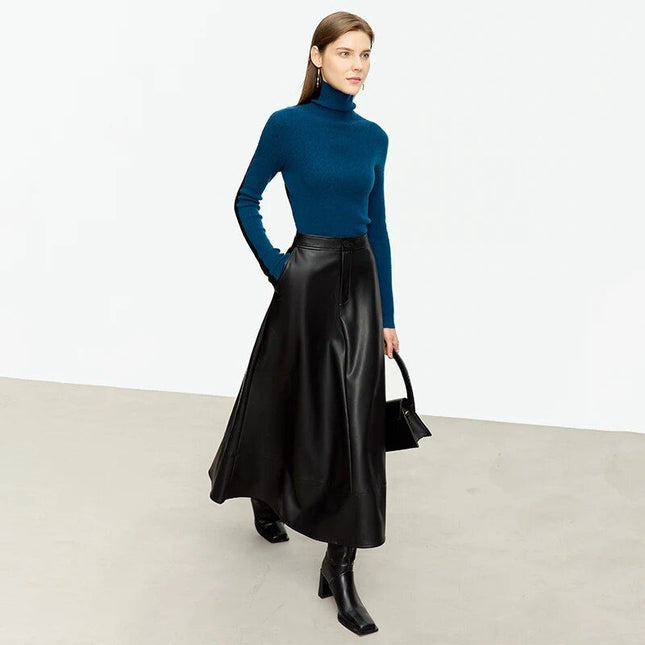 Falda midi de cuero sintético con elegancia otoñal