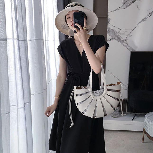 Robe Summer Sense Simple Dentelle Taille Régulée Jupe Blanche Formes De Poire