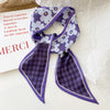 Morado con flores