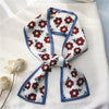 Blanco con flores