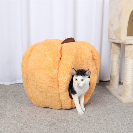 Cama de invierno para perros con forma de calabaza