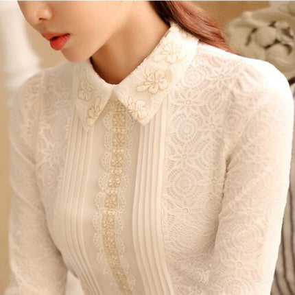 Women's Vintage  Lace Long Sleeved Blouse - Wnkrs