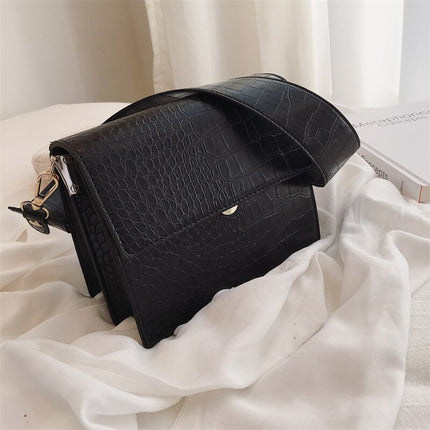 Crocodile Leather Patterned Flip Square Bag for Women - Wnkrs