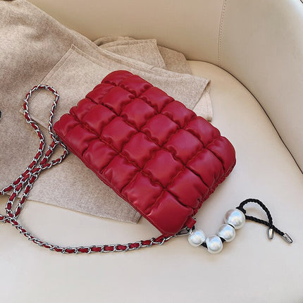 Women's Fashion Quilted Design Handbag With Pearl - Wnkrs
