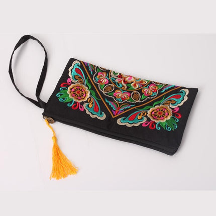 Women's Retro Ethnic Embroidery Clutch - Wnkrs