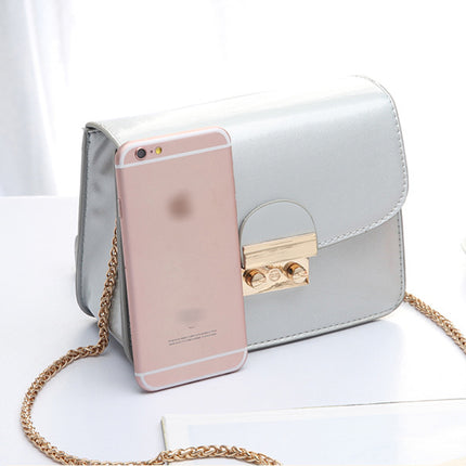 Women's Classic Leather Shoulder Bag - Wnkrs