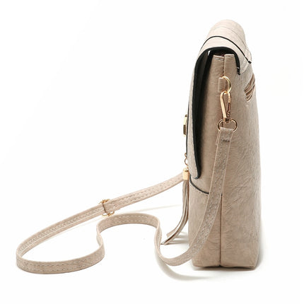 Women's Boho Hollow Out Shoulder Bag with Tassels - Wnkrs