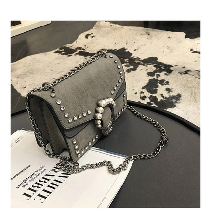 Women's Elegant Crossbody Bag - Wnkrs