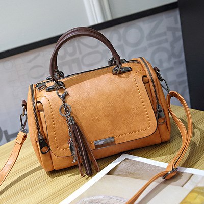 Women's Elegant Casual Bag with Tassel - Wnkrs