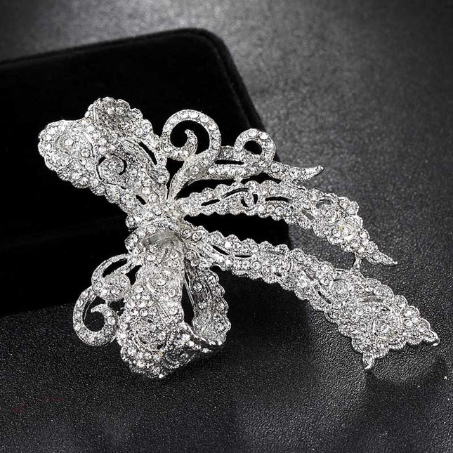 Kawaii Bow Shaped Rhinestone Women's Brooches - Wnkrs