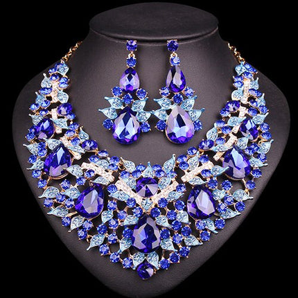 Crystal Rhinestones Necklace and Earrings Jewelry Set - Wnkrs