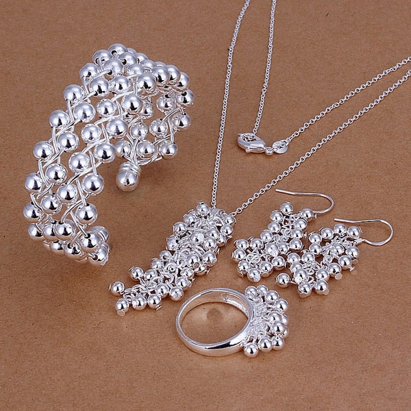 Elegant Grape Shaped Jewelry Four Pieces Set - Wnkrs