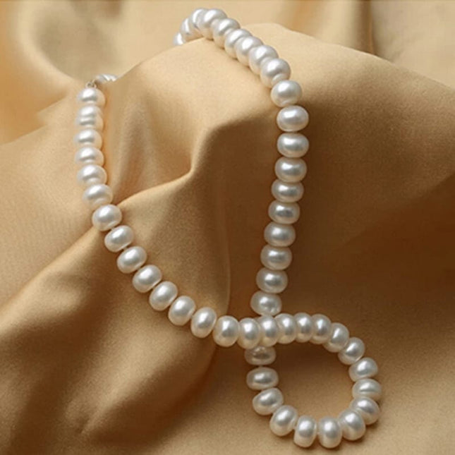 Women's Classic Pearls Choker - wnkrs