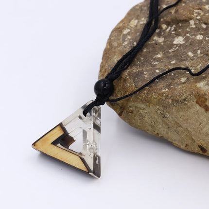 Men's Natural Resin and Wood Necklace - Wnkrs