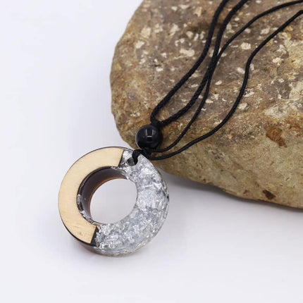 Men's Natural Resin and Wood Necklace - Wnkrs