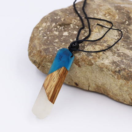 Men's Natural Resin and Wood Necklace - Wnkrs
