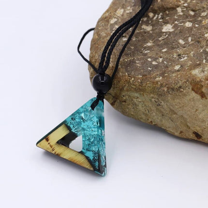 Men's Natural Resin and Wood Necklace - Wnkrs