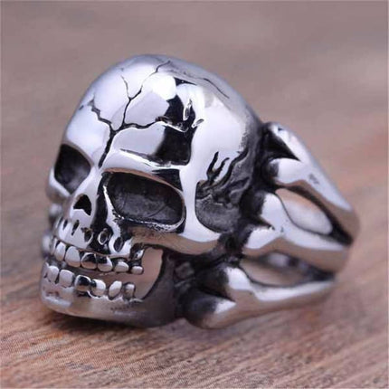 Men's Cracked Skull Ring - Wnkrs