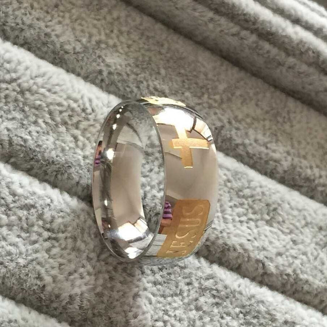 Jesus and Cross Patterned Ring - Wnkrs