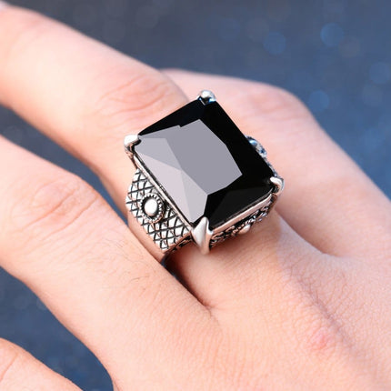 Men's Luxury Black and Silver Ring - Wnkrs