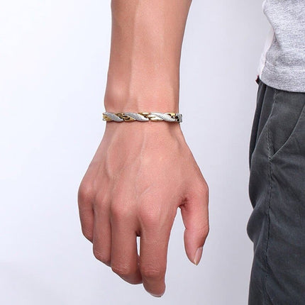 Men's Silver and Gold Magnetic Bracelet - Wnkrs