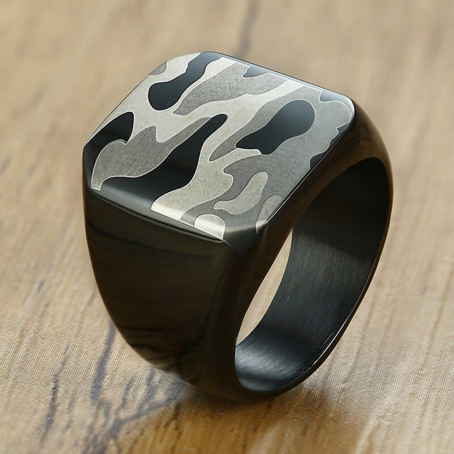 Men's Smooth Signet Ring - Wnkrs