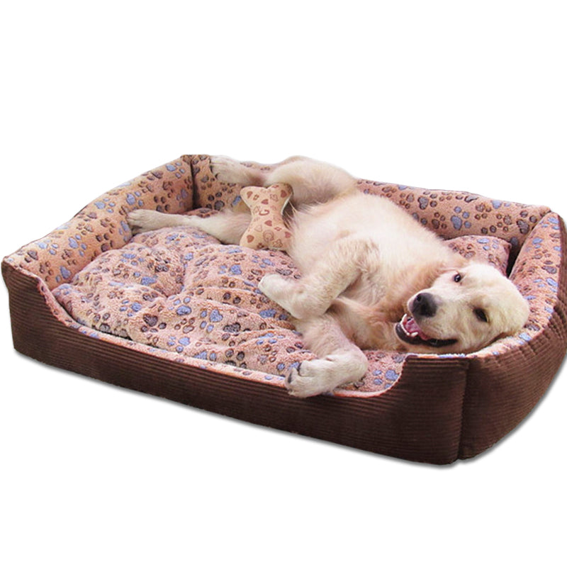 Warm Fleece Dog's Bed with Colorful Print