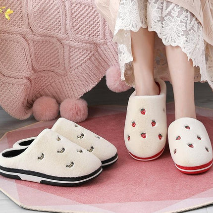 Anti-Slip Berry Patterned Warm Plush Slippers - Wnkrs