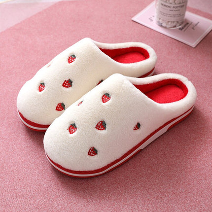 Anti-Slip Berry Patterned Warm Plush Slippers - Wnkrs