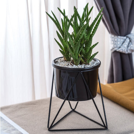 Geometric Design Plant Pot - wnkrs