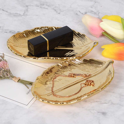 Golden Leaf Shaped Tray - wnkrs