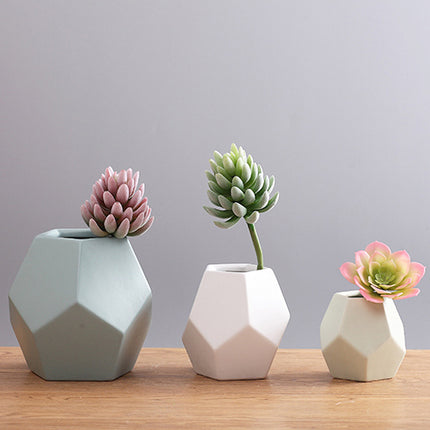 Geometric Nordic Style Ceramic Vase - wnkrs