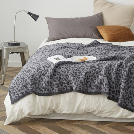 Knitted Printed Blanket - wnkrs