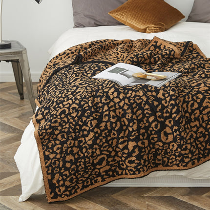 Knitted Printed Blanket - wnkrs