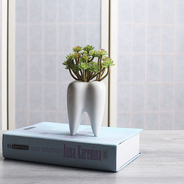 Tooth Shaped Ceramic Flower Pot - wnkrs
