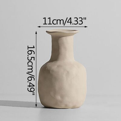 Multi-Shaped Ceramic Vase in White - wnkrs