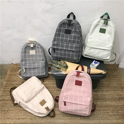 Women's Squared Casual Backpack - Wnkrs