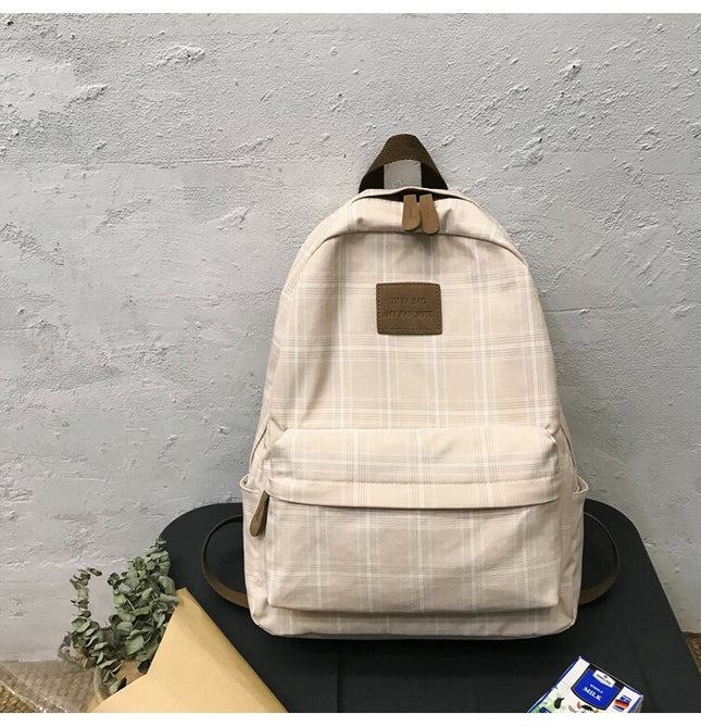 Women's Squared Casual Backpack - Wnkrs