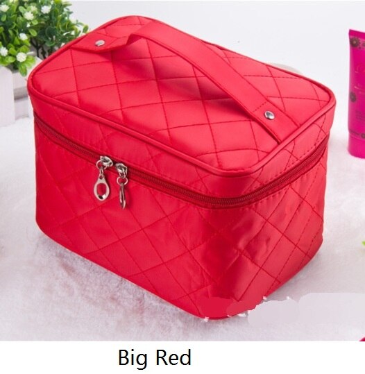 Quilted Design Large Capacity Cosmetic Bag - Wnkrs