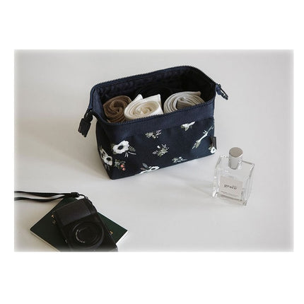 Multifunctional Printed Portable Cosmetic Bag - Wnkrs