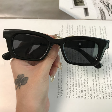 Women's Rectangle Vintage Sunglasses - wnkrs