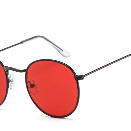 Women's Retro Style Sunglasses - wnkrs