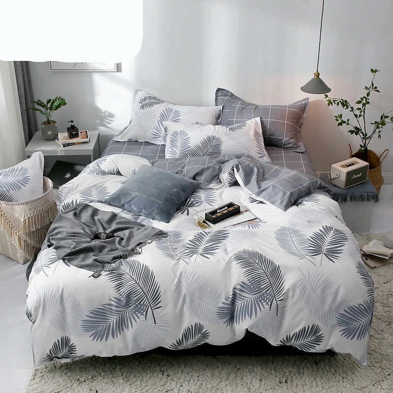 Modern Printed Bedding Set 4 Pcs