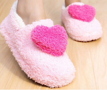 Lovely Ladie`s Soft Slippers - Wnkrs