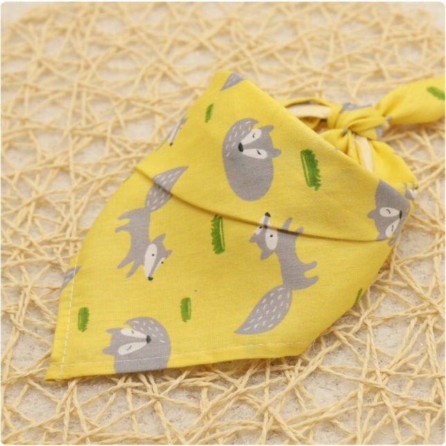 Cartoon Patterned Triangular Dog Scarf - wnkrs