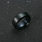 13 / black