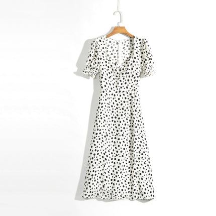 Slim Short Sleeved Casual Dress - Wnkrs