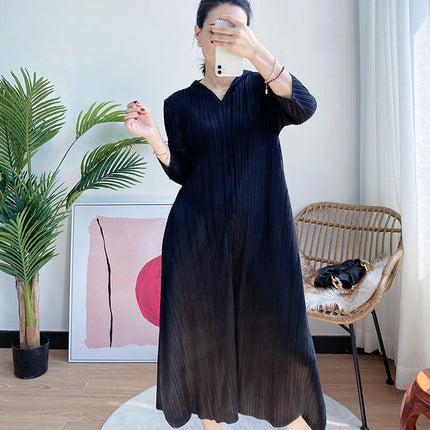 Women's Hooded Pleated Loose Maxi Dress - Wnkrs